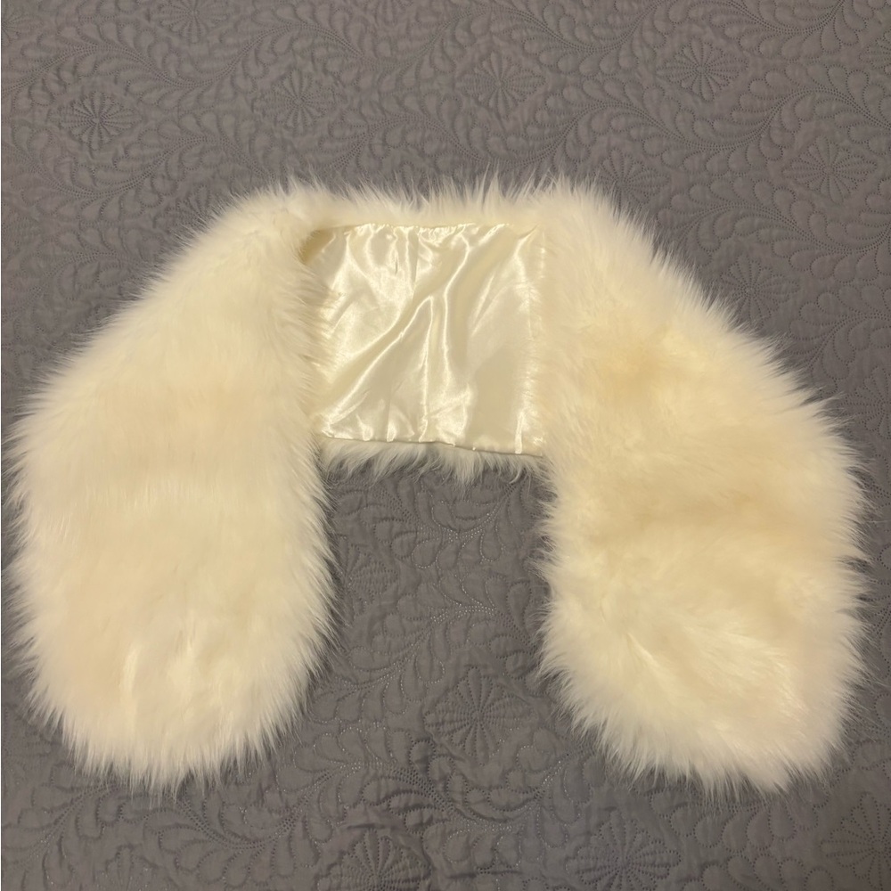 Into Fall Faux Fur Shawl